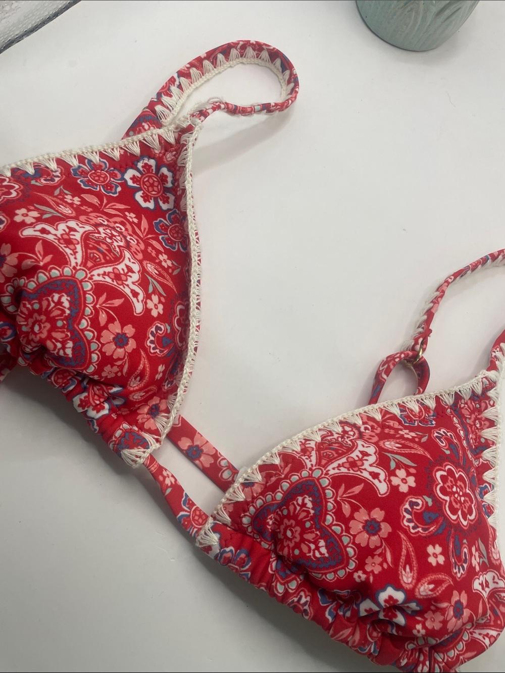 Hollister Red Floral Crochet-Trim Bra 000927